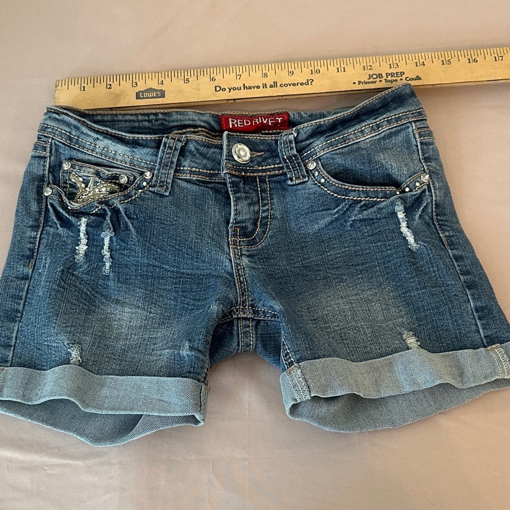 Red Rivet Distressed Rolled Cuff Denim Shorts - Blue